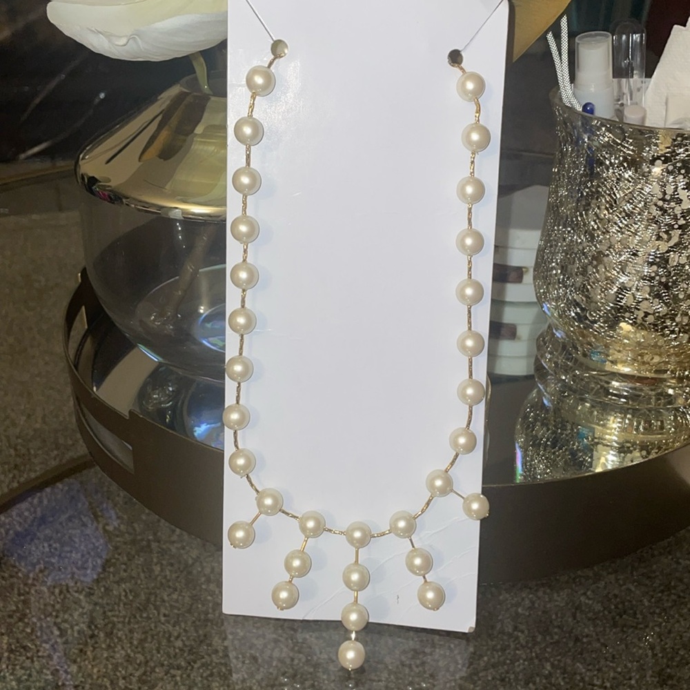Brand New - Faux Pearl Chandelier Necklace